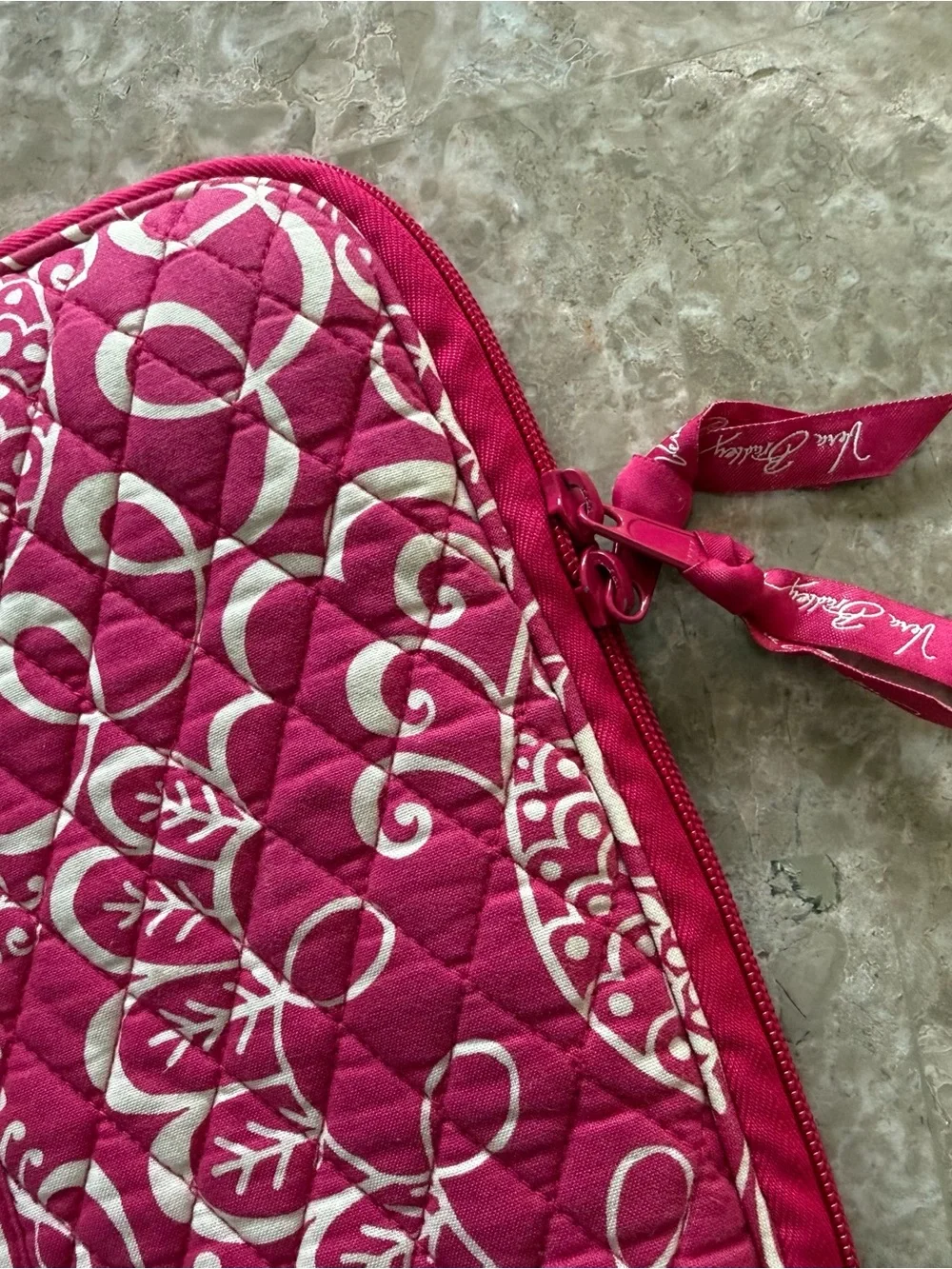 Vera Bradley Quilted Pink & White 14 inch Computer sleeve